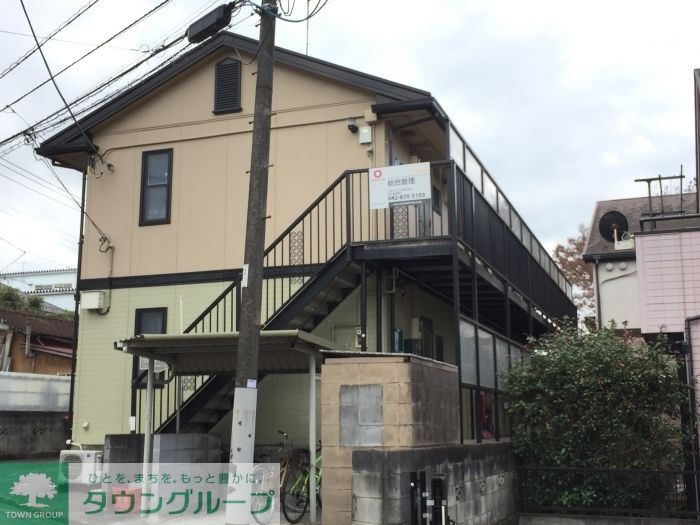 エントランス　★お部屋探しは株式会社タウンハウジング東京まで★