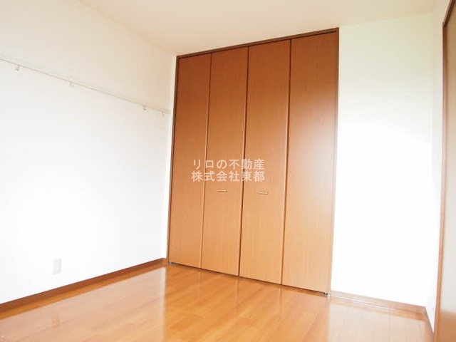 収納　奥行のある収納付です！増えがちな荷物をもスッキリ収納できます