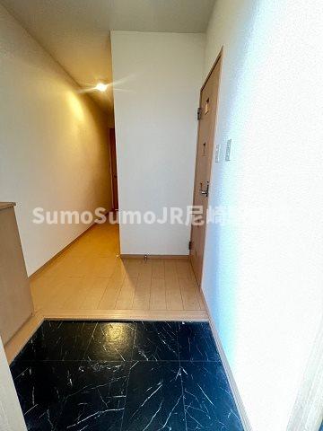 玄関　明るい玄関です