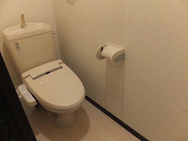 トイレ　※写真と現状が異なる場合は現状を優先