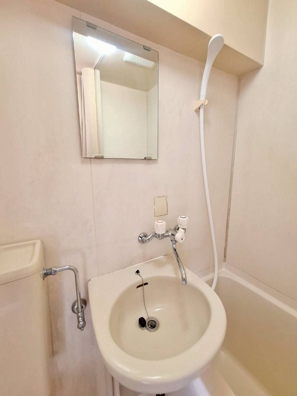 洗面設備　※他部屋写真参考