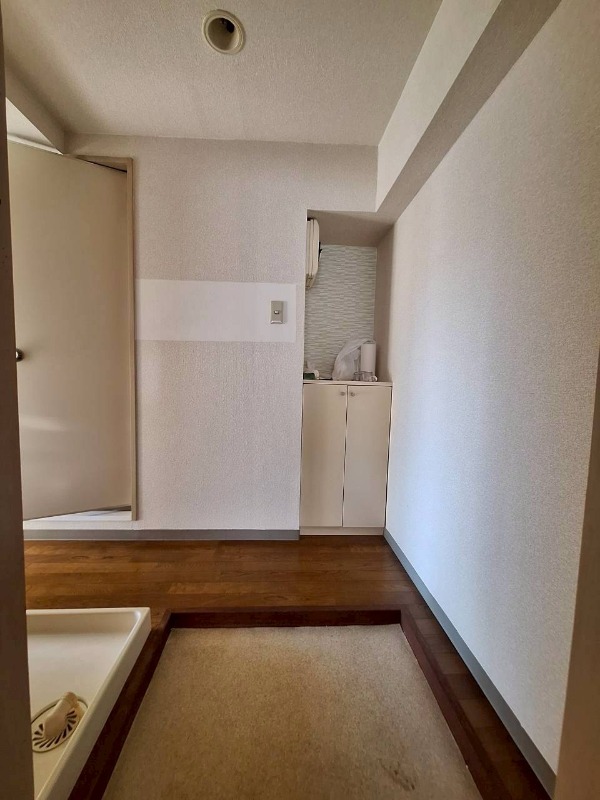 玄関　※他部屋写真参考