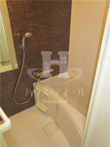バス・シャワールーム　日々の疲れを癒すお風呂付です