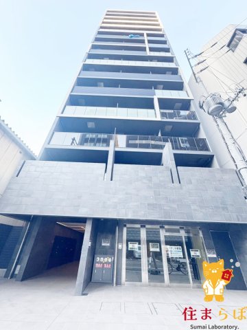 建物外観　「見ないで終わるには、惜しすぎる。」