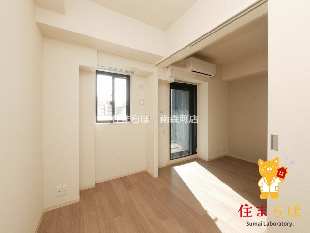 居室・リビング　「“合う暮らし”を、LINEで一緒に描こう。」