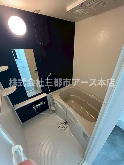 バス・シャワールーム　別部屋参考写真