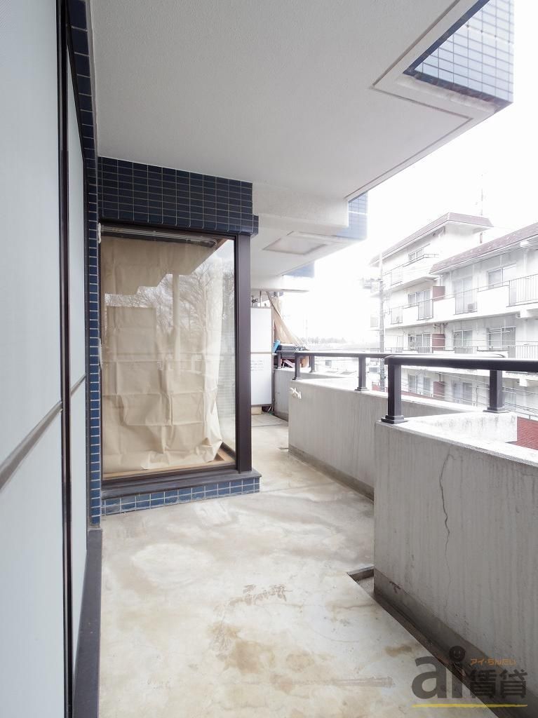 バルコニー　※同仕様写真