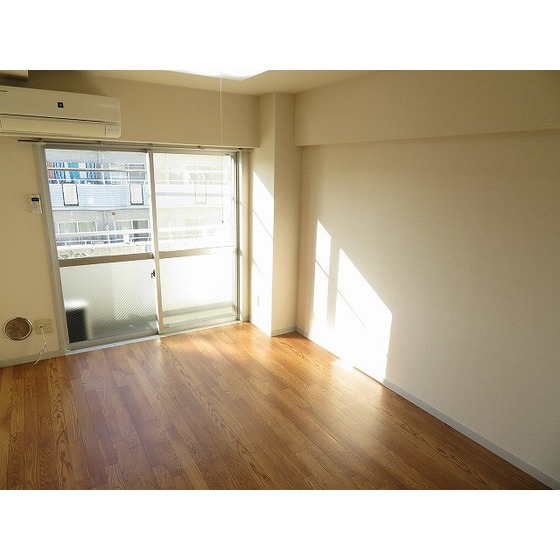 居室・リビング　居室