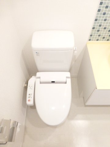 トイレ　トイレ