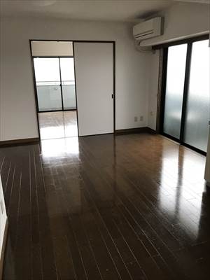 居室・リビング　きれいなリビングです。