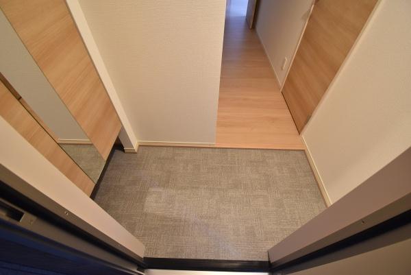 玄関　※同物件別室※