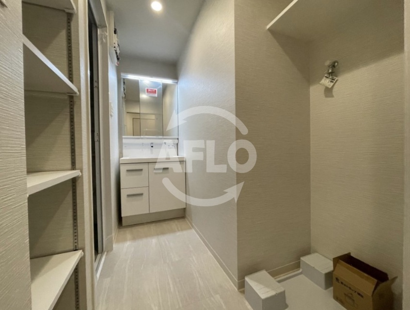 洗面設備　ベイ・グランデ弁天町　独立洗面台