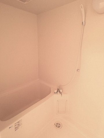 バス・シャワールーム　浴室