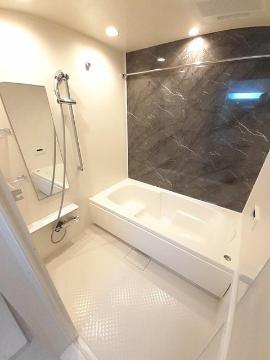 バス・シャワールーム　バス