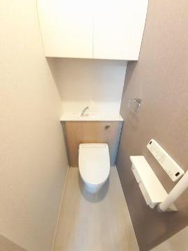 トイレ　シャワー付トイレ