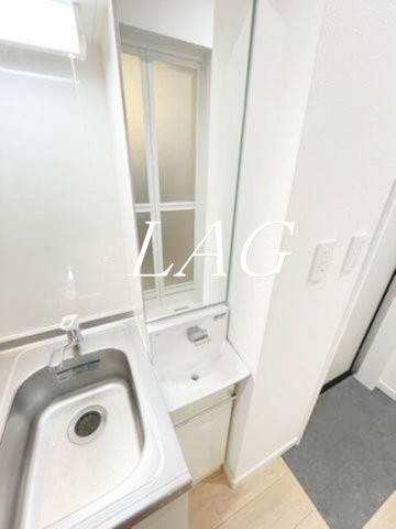 洗面設備　洗面台です。