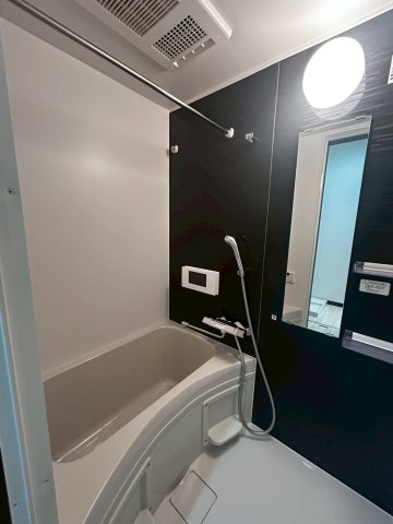バス・シャワールーム　同施工会社施工物件の参考写真になります※現況優先