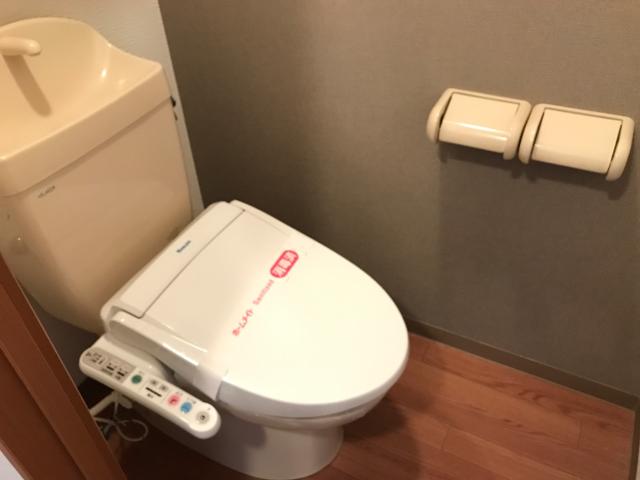 トイレ　シャワー付トイレ
