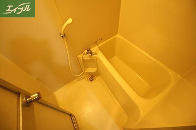 バス・シャワールーム　同タイプのお部屋の写真です