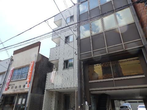 建物外観　外観写真（昼）