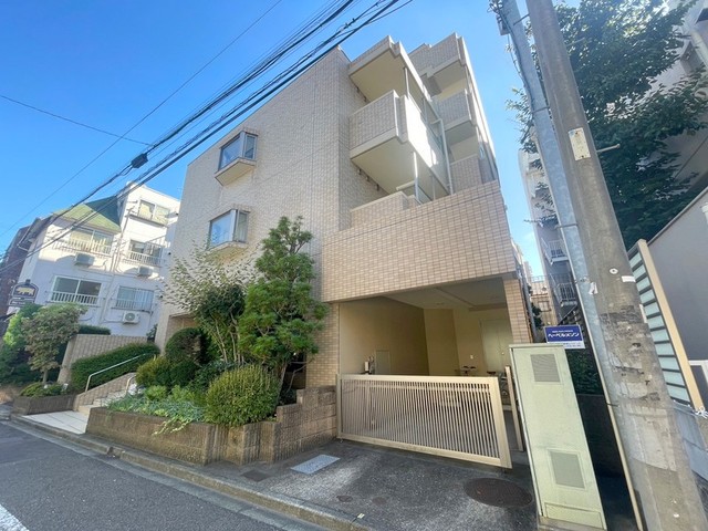 建物外観　安心のハウスメーカー旭化成施工　ＲＣ造マンション