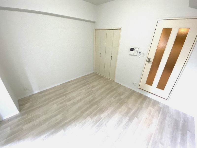 居室・リビング　白を基調にした明るいお部屋！