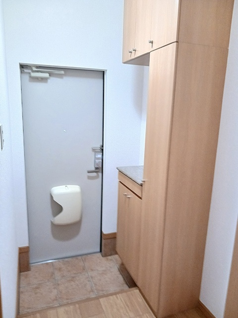 玄関　ゆったりとした玄関です