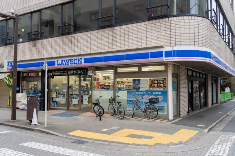 コンビニ　ローソン江戸川船堀三丁目店（コンビニ）まで155m