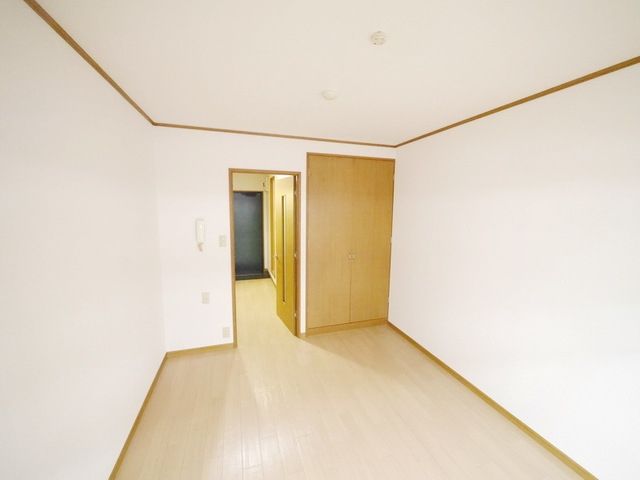 居室・リビング　★タウンハウジング稲田堤店★