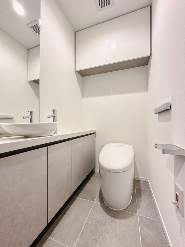 トイレ　コンパクトで使いやすいトイレです
