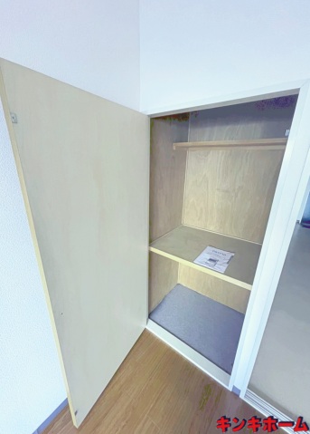 収納　写真は別のお部屋のものでございます