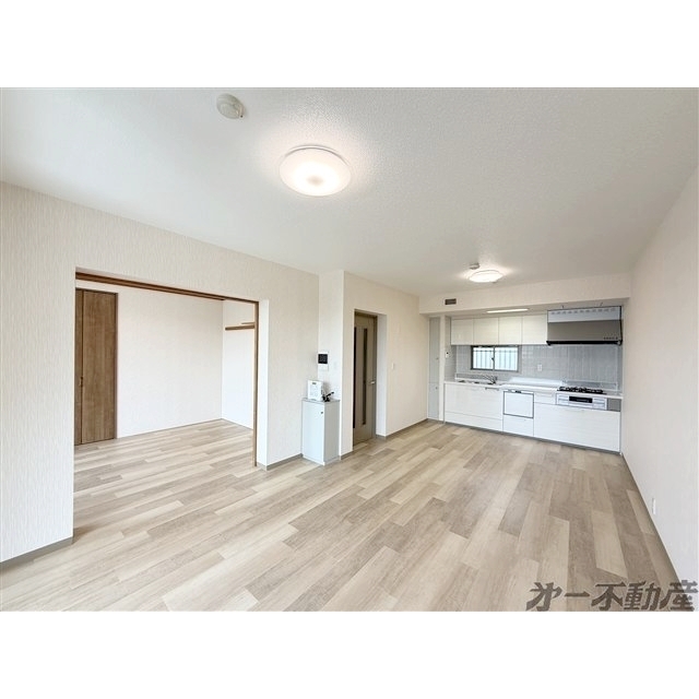 建物外観　ＬＤＫエアコン