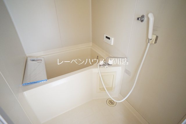 バス・シャワールーム　レーベンハウス桶川店へ　048-787-5511