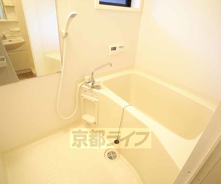 バス・シャワールーム　お風呂です。