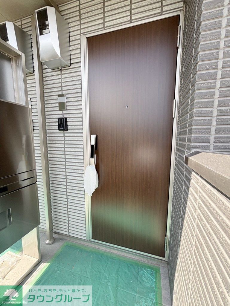 玄関　バルコニー