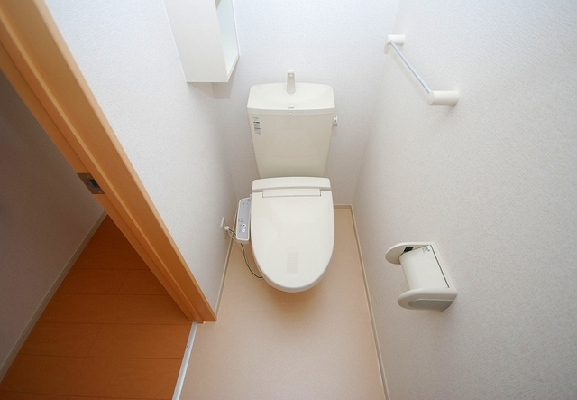 トイレ　トイレ