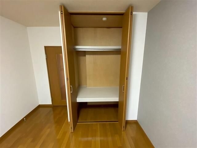 収納　※別部屋の参考写真です。