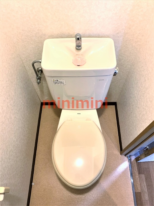 トイレ　同物件別部屋