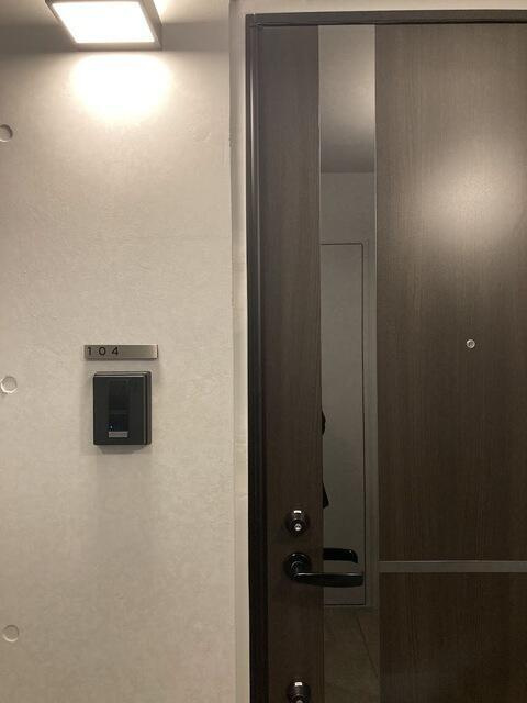 玄関　玄関の外側です