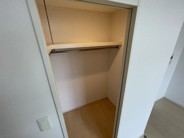 収納　同物件別部屋写真