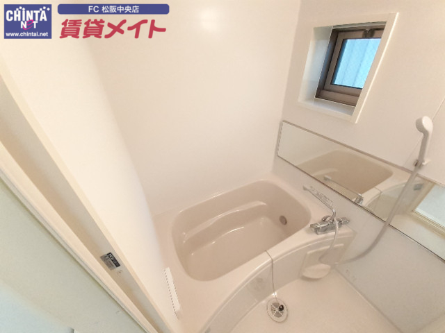 バス・シャワールーム　同型参考写真