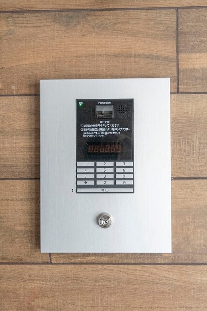 セキュリティ　オートロック完備