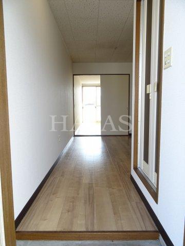 玄関　同物件別部屋のお写真です※現況優先