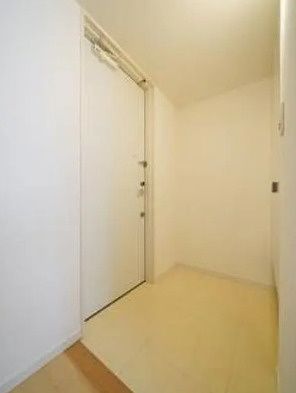 玄関　写真は同タイプ住居です