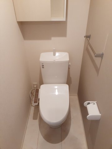アーリントンハイツ矢部のトイレ写真
