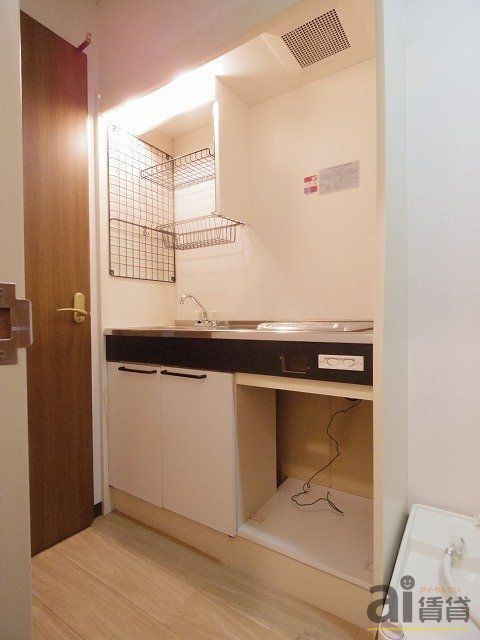 西武池袋線 小手指駅 徒歩4分 3階建 築33年のキッチン写真