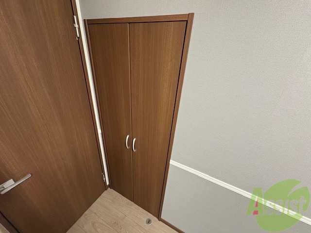 収納　こちらのクローゼットは洋室にございました。