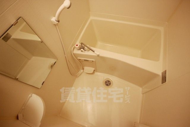 サムティ梅田インターコアの風呂写真