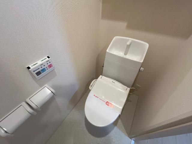 ハイグレースIのトイレ写真