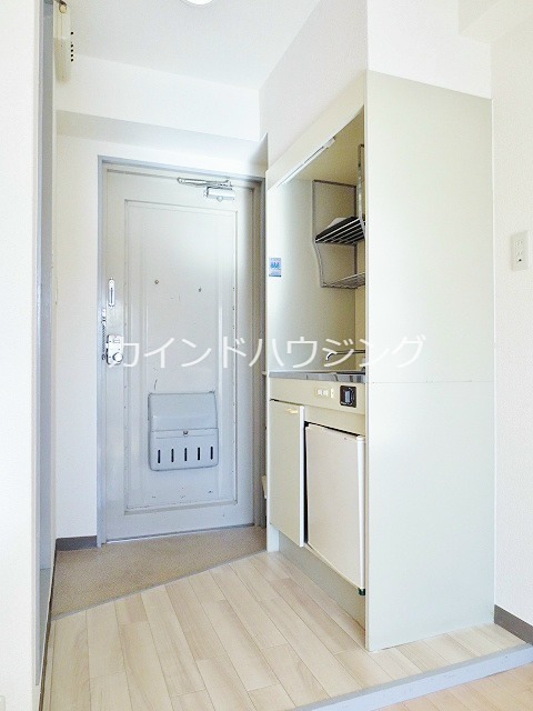 プリエール住之江御崎の居間写真